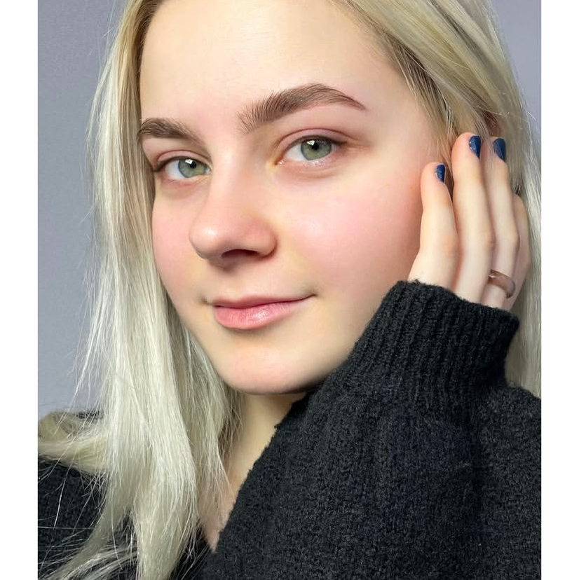 Коррекция бровей