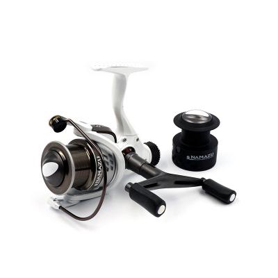 Катушка безынерционная Namazu White Fish WF4000, 4+1 подш., метал. шпуля + запасная графит. шпуля/20 - 1